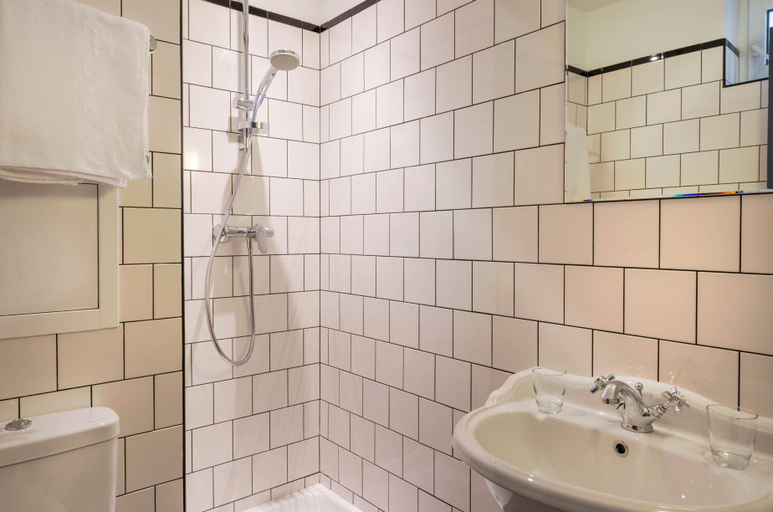 Bathroom 4, Hôtel Basss, Paris