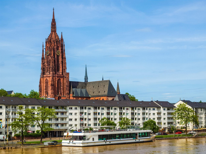 Nearby Landmark 5, Euromamhaus - Korean B&B, Frankfurt am Main