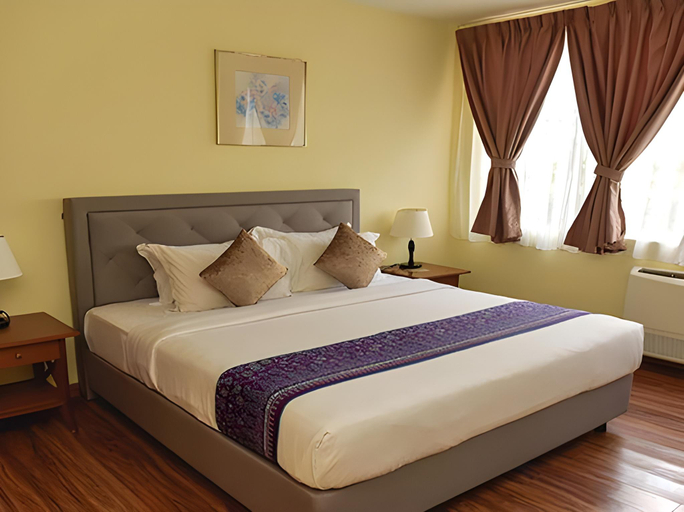 Bedroom 5