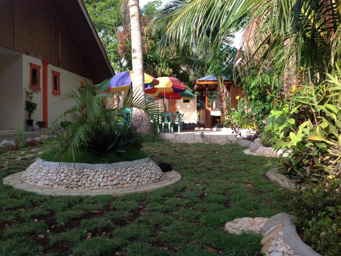 Others 5, Casa Paliton, San Juan