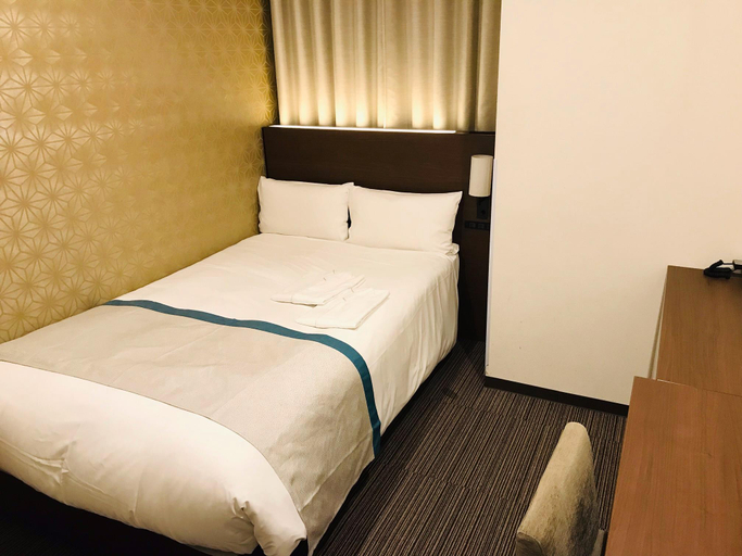 Bedroom 12