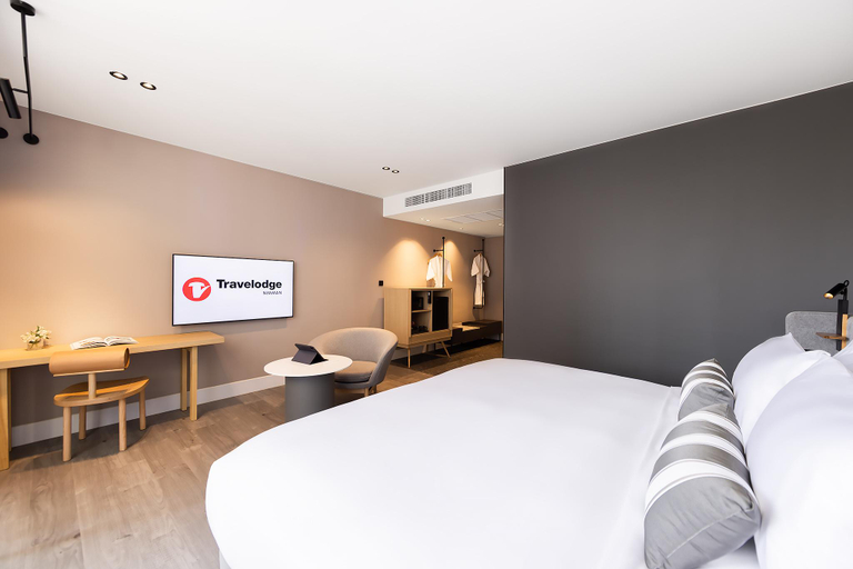 Bedroom 10