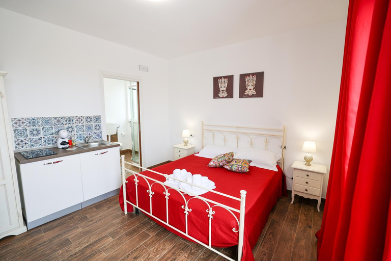Bedroom 2, Ca del Re Holiday, Palermo