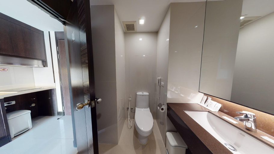 Bathroom 4