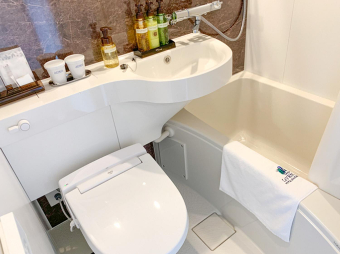 Bathroom 8