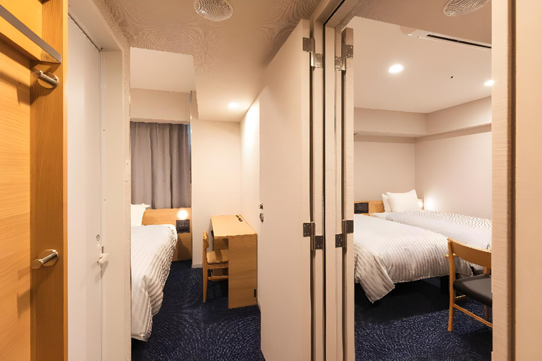 Bedroom 24