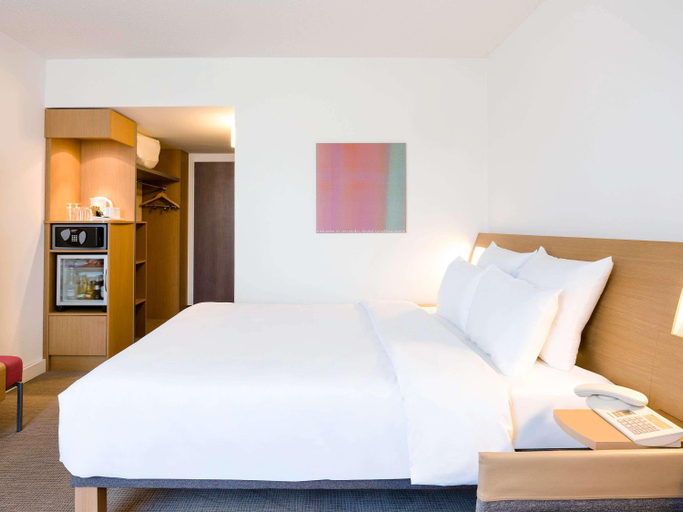 Bedroom 4, Novotel Nuernberg Messezentrum, Nürnberg