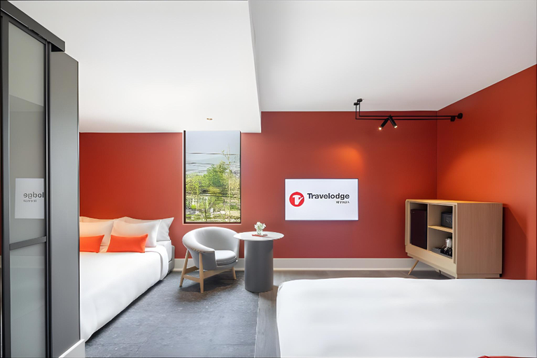 Bedroom 13