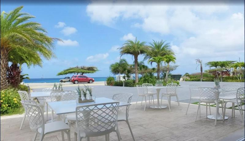 Food & Drinks 5, Ocean Z Boutique Hotel