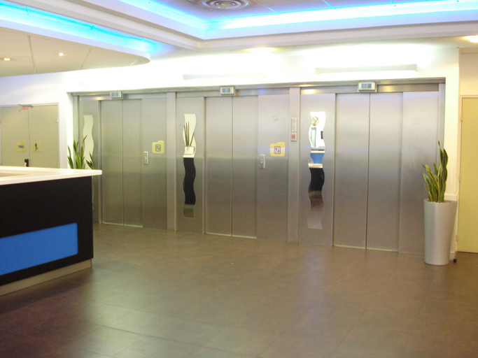 Public Area 2, ibis budget Paris Porte de Montmartre, Seine-Saint-Denis