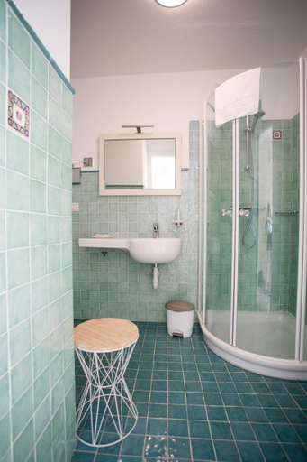 Bathroom 3, Hotel Costa Paradiso, Olbia-Tempio