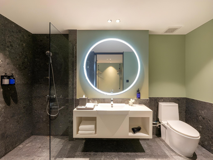 Bathroom 21