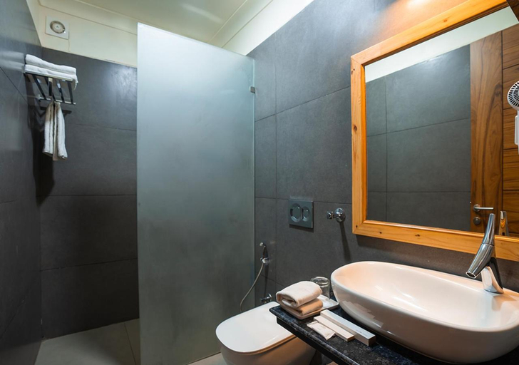 Bathroom 3, Moustache Bhimtal Luxuria, Nainital, Nainital