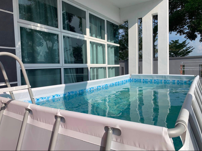 Sport & Beauty 2, D'Fun Desaru 16-20pax Private pool / BBQ / KTV, Kota Tinggi
