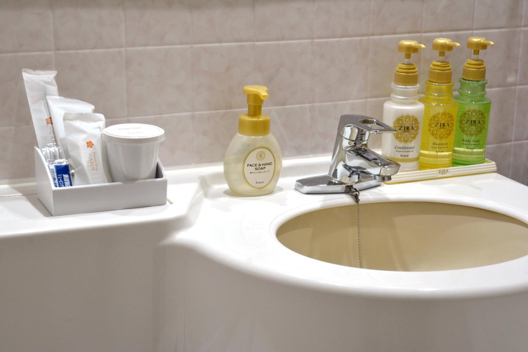 Amenities 7