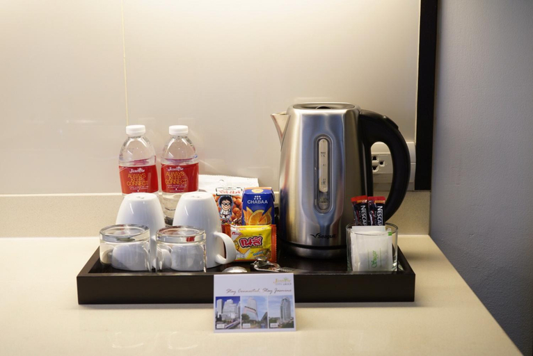 Amenities 10