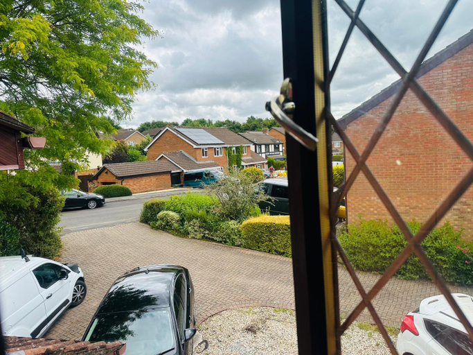 4, Home away from home, Wiltshire