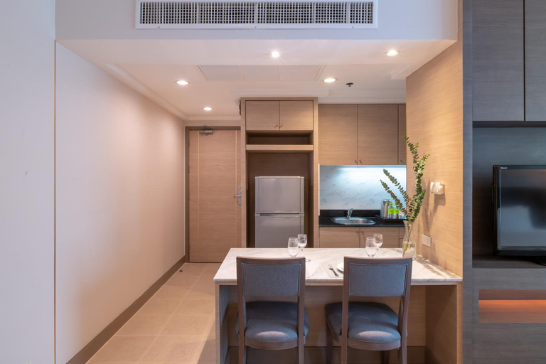 Dining Room 21