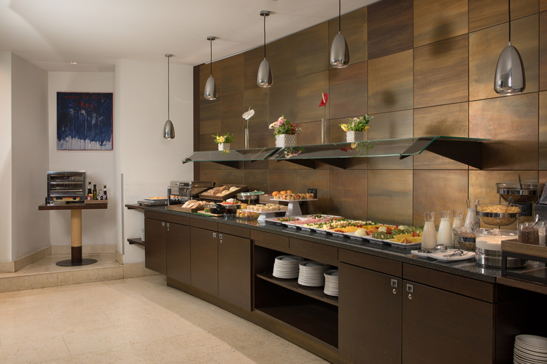 Food & Drinks 5, NH Bergamo, Bergamo
