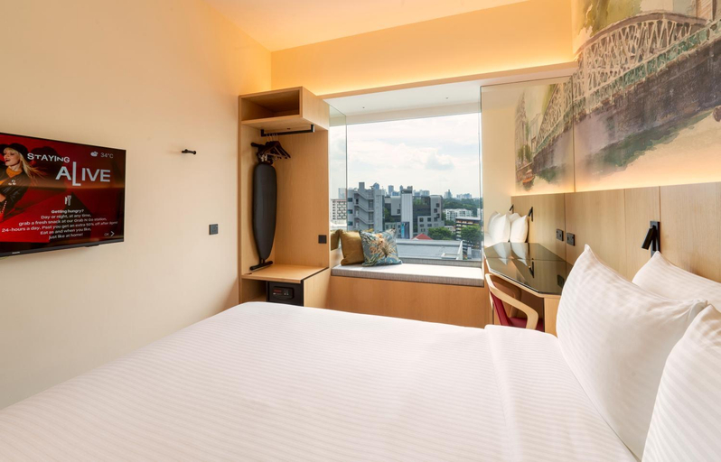 Bedroom 12