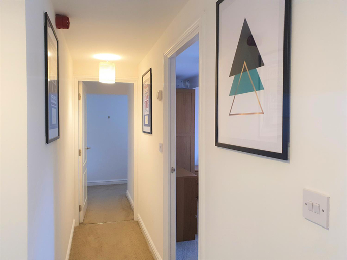 Others 5, Westlecott House - Central Old Town, Swindon