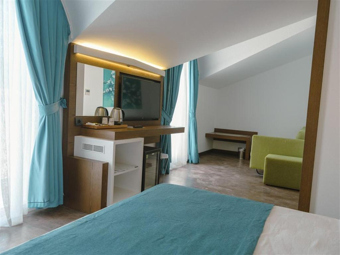 Bedroom 3, Acroter Hotel & Spa, Datça