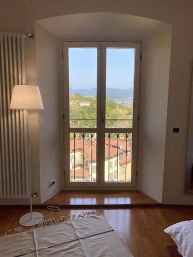 Others 5, Chambre Dans La Tour, Bergamo