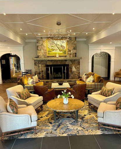Public Area 4, White Mountain Hotel and Resort, Carroll