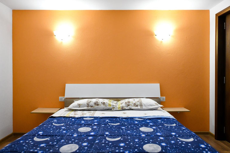 Others 5, Villa CASTELLINO, Targu Ocna