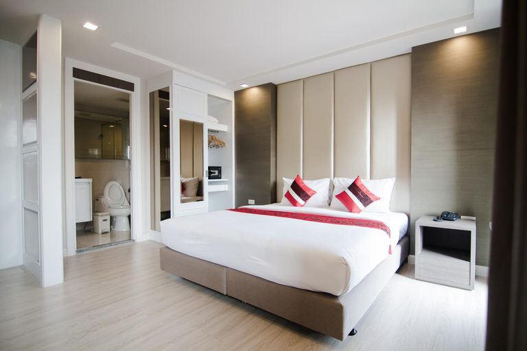 Bedroom 18
