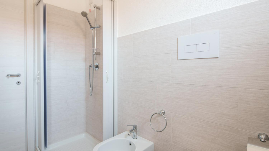 Others 3, Welcomely - Das alte Haus, Olbia-Tempio