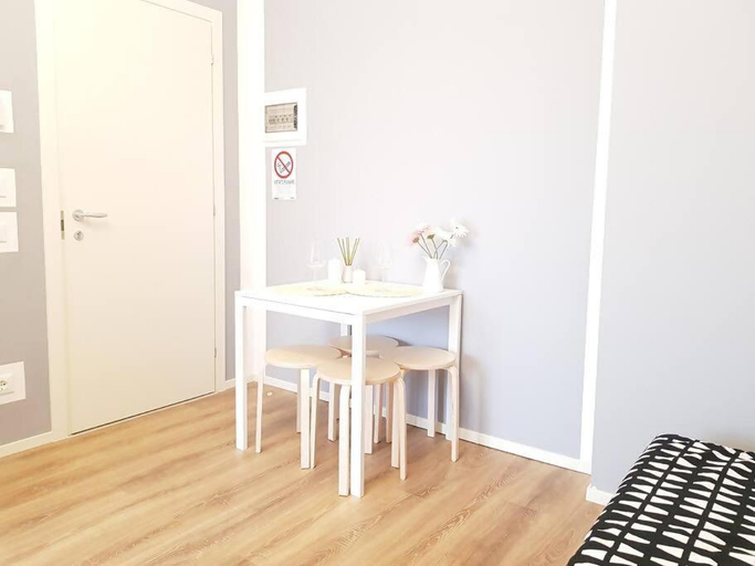 Dining Room 6