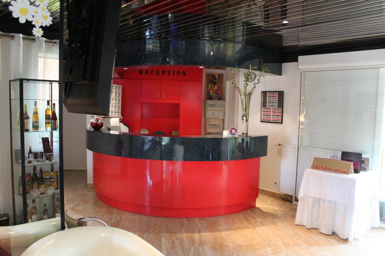 Public Area 3, Kyriad Direct Rennes Ouest, Ille-et-Vilaine