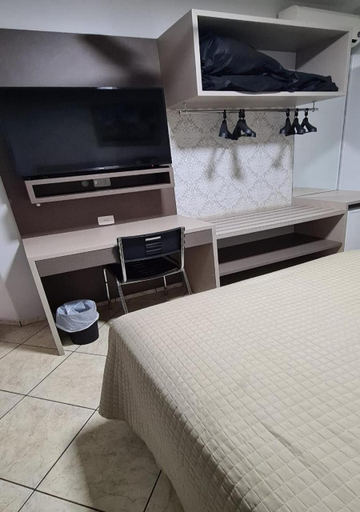 Bedroom 2, Hotel Nevada, Cascavel