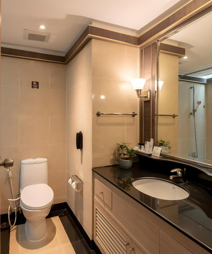 Bathroom 8