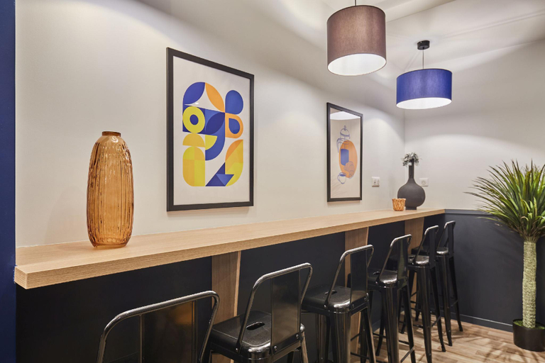Food & Drinks 5, Appart Hotel Odalys City Paris Levallois, Hauts-de-Seine