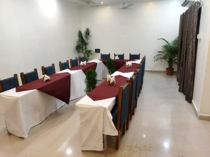 Others 5, HOTEL PUSHPANJALI, Yavatmal