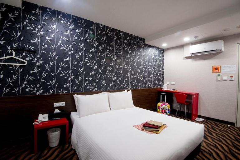 Bedroom 13