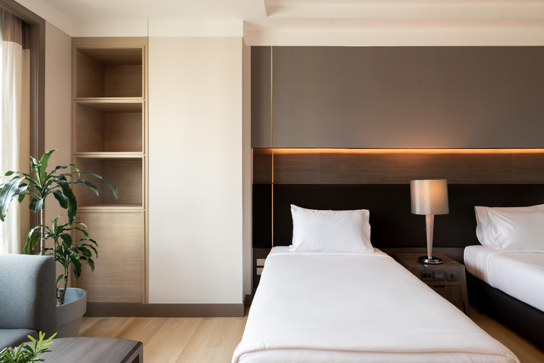 Bedroom 12