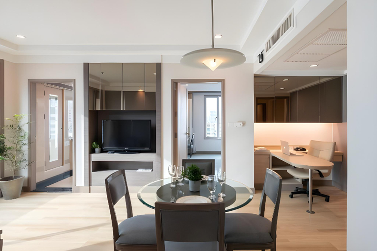 Dining Room 17