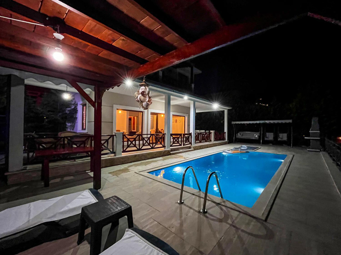 Others 3, Seyr-i Villa, Izmit
