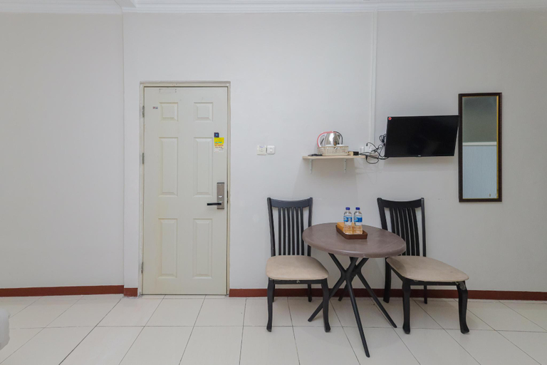 Dining Room 15