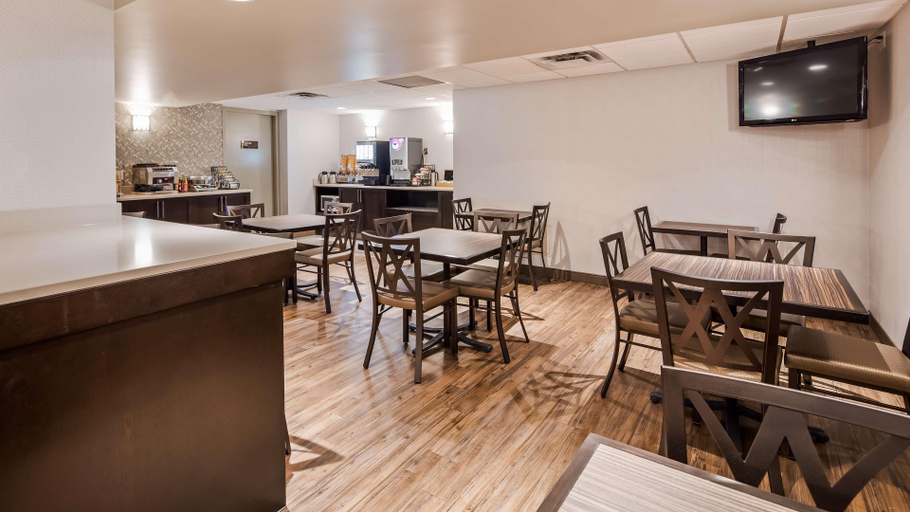 Food & Drinks 5, Best Western Plus Calgary Centre Inn, Division No. 6