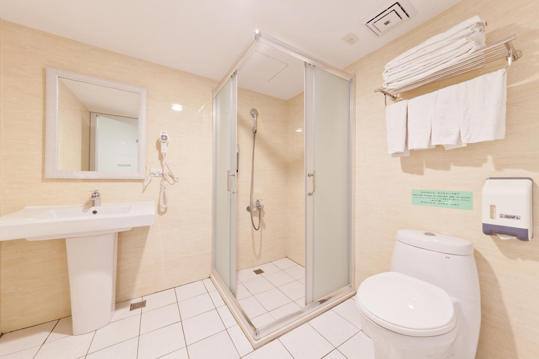 Bathroom 9