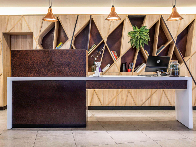Public Area, Mercure Paris Gennevilliers, Hauts-de-Seine