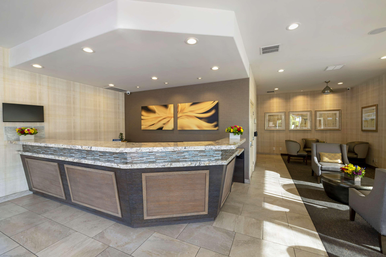 Public Area 2, Best Western Plus Carriage Inn, Los Angeles