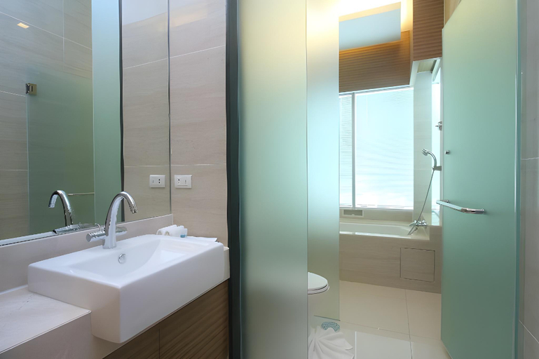 Bathroom 21
