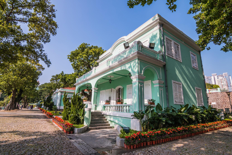 Nearby Landmark 3, The 13 Palace , Macao