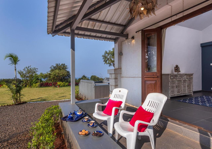 Others 2, SaffronStays Aatman, Satara