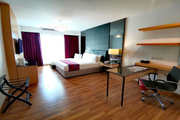 Bedroom 8